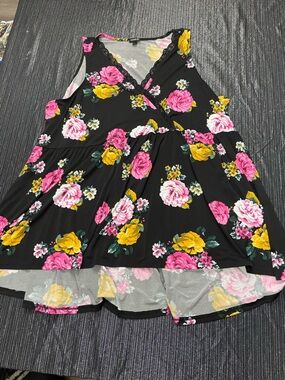 Torrid Floral Tank Top Blouse